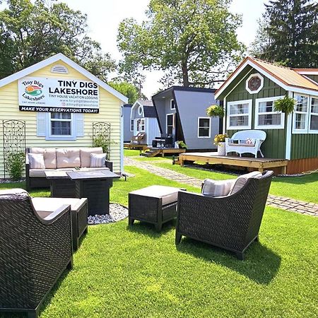 Tiny Digs Lakeshore - Tiny House Lodging Muskegon Esterno foto